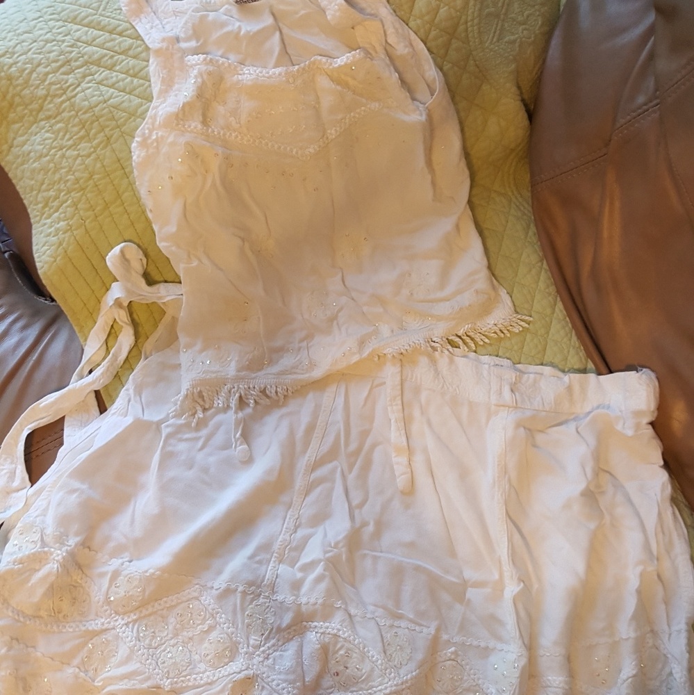 Bathing suit pull over, short suits, island dresse